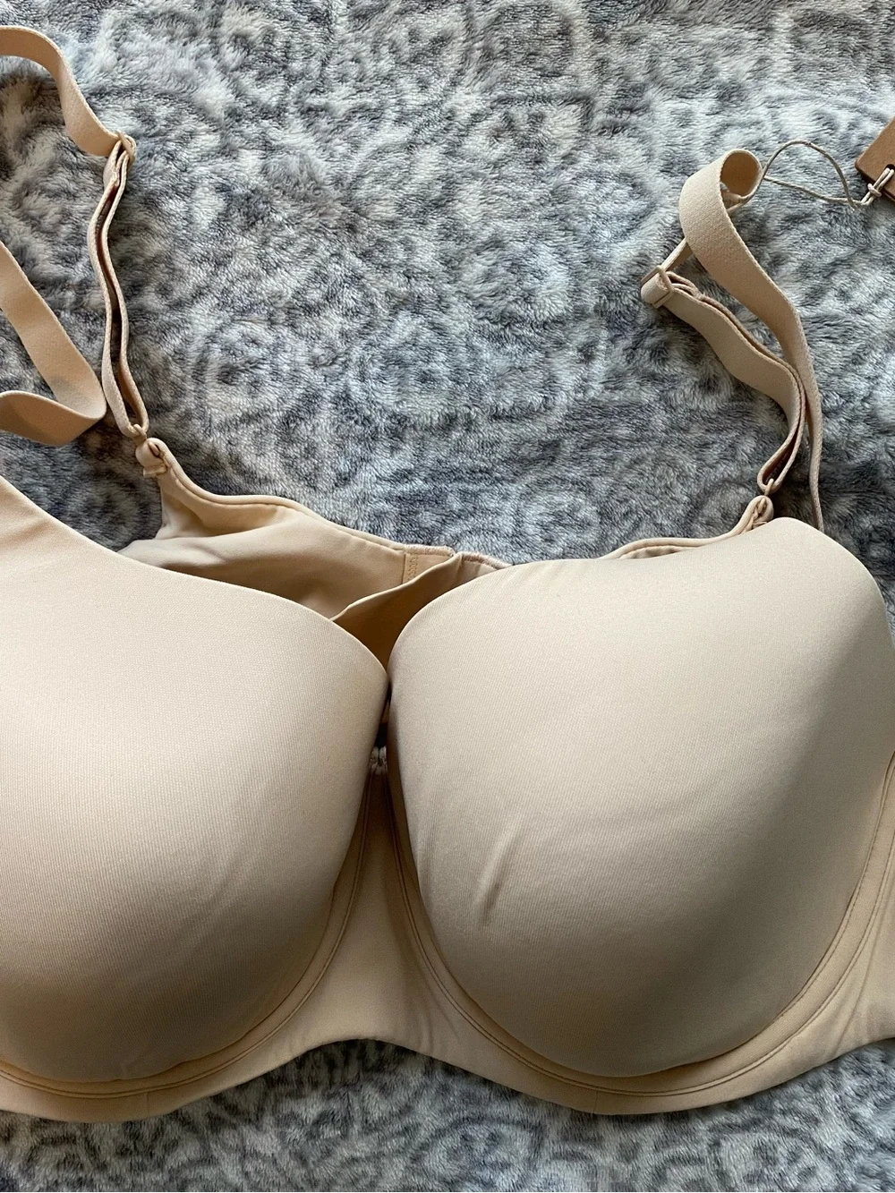 🤎✨NWT SKIMS Fits Everybody Full Coverage Bra Sand Size 44A🤎 - Picture 2 of 7